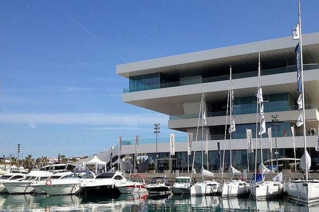 Luminoso Apartamento * La Marina De Valencia Eksteriør bilde